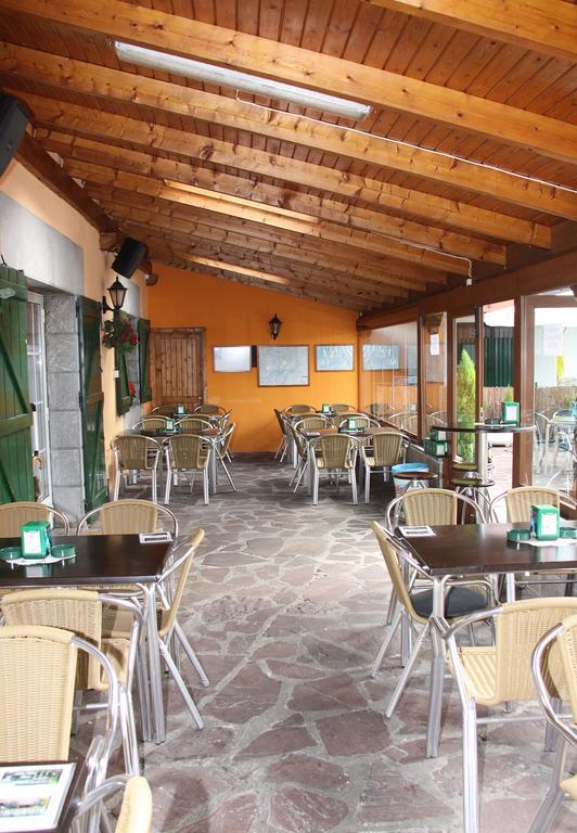 ホテル Hostal Ekaitza レサカ 部屋 写真